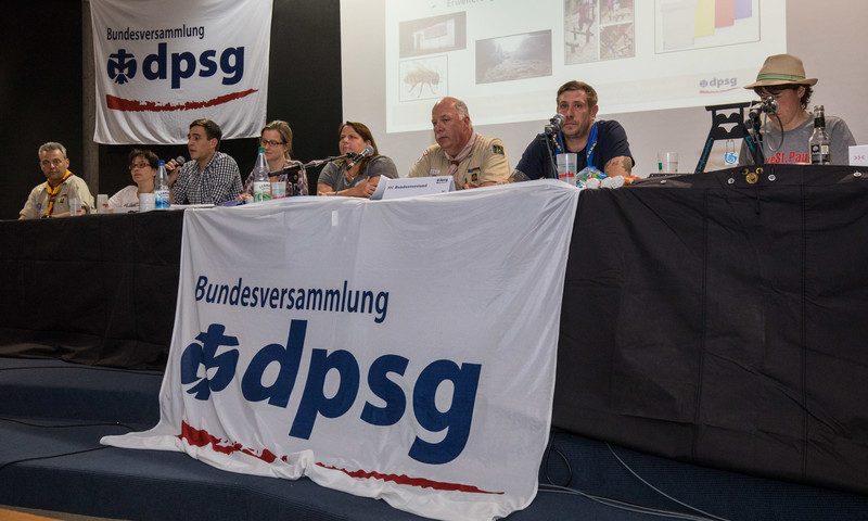 Donnerstag - TOP 2.4.2: Bericht des Kuratoriums Westernohe